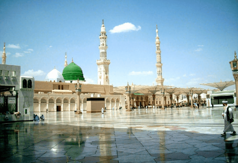 28 Days Economy Umrah Package From Karachi